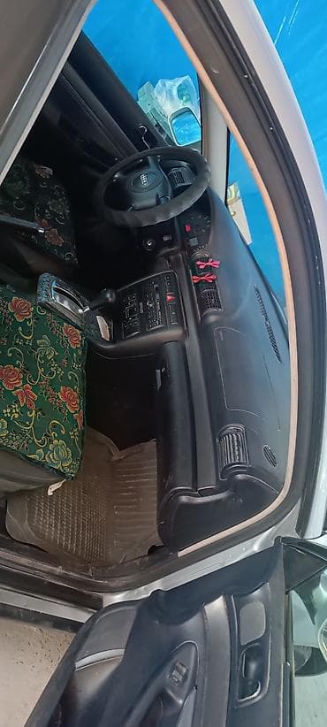 devo tiko: Audi A4: 2000 г., 1.8 л, Автомат, Бензин, Седан — 5
