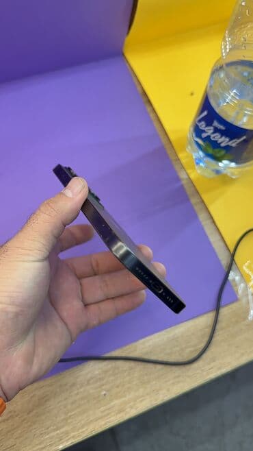 Ковролин: IPhone 15 Pro, Б/у, 256 ГБ, 85 % — 4