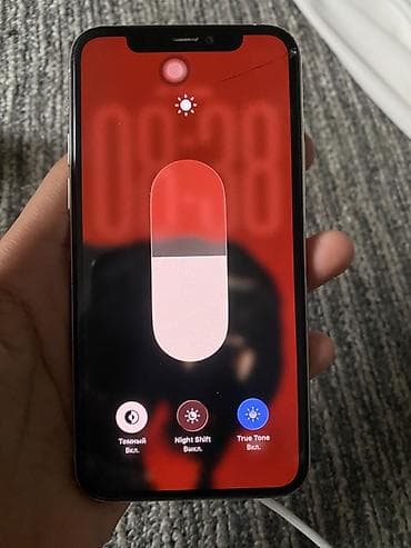 poco 3: IPhone 11 Pro, Б/у, 256 ГБ, Серебристый, 71 % — 4