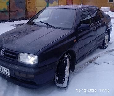 wolksvagen bora: Volkswagen Vento: 1994 г., 1.8 л, Ручные, Бензин, Седан — 2