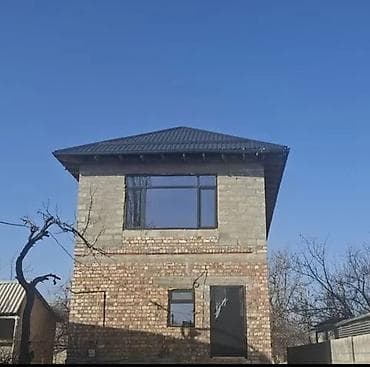 archa group: СРОЧНО ПРОДАЁТСЯ ДОМ В АРЧА-БЕШИК. 🏡 2-этажный дом — 160 м² 🌿 Участок — 2