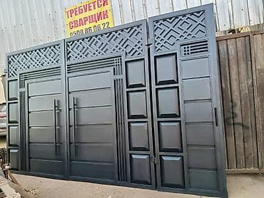 Металлические распашные ворота с калиткой - Материал: сталь, сварная
