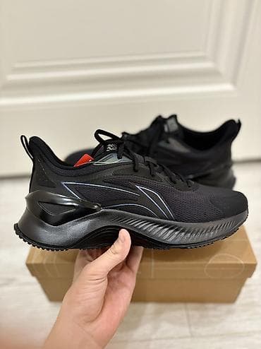 Спецодежда: Li-Ning Цена : 4200 сом Размеры - 43 (270mm) Сезон: лето - весна — 3