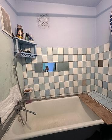 ищу квартиру или дом: 3 комнаты, 60 м², 105 серия, 3 этаж, Требуется ремонт — 6