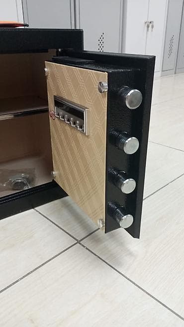 мастерки: Сейф электронный Deli F-40 — это надежный мебельный или офисный сейф — 3
