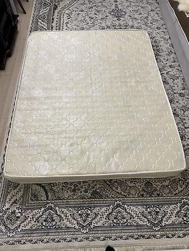 бонн: Спальный матрас, Б/у, Двуспальный, Пружинный, Жаккард, Матрасы средней жесткости, Самовывоз — 1