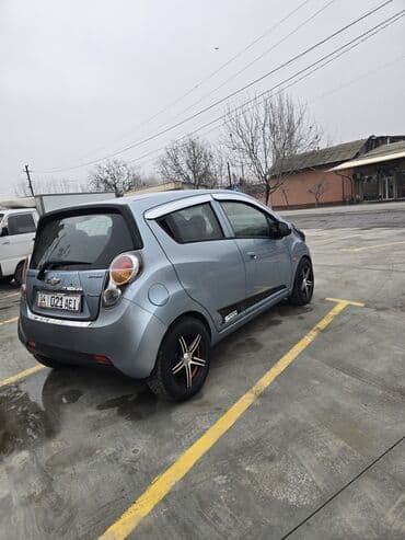 Chevrolet: Chevrolet Spark: 2011 г., 1 л, Механика, Газ, Хэтчбэк — 7