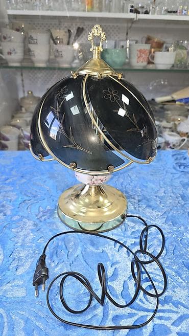 Скупка катализаторов: Лампа 1990г. СЕНСОРНАЯ, привозили с Эмиратов,производство Тайвань — 1