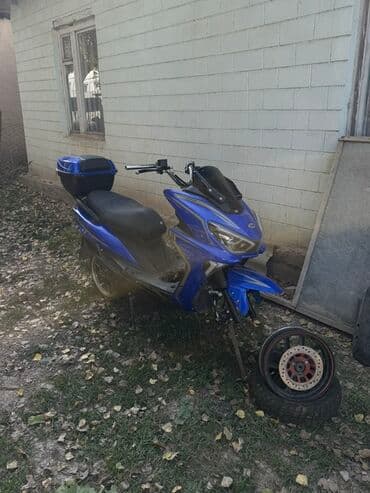 скутер на продажу: Скутер түрү 50 куб. см, Бензин — 4