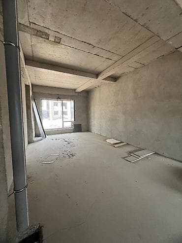 участое: Продажа магазинов В жилом доме, 61 м², ПСО (под самоотделку), Отдельный вход, 1 этаж — 5