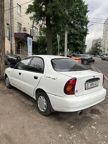 гольф2 бампер: Daewoo Lanos: 2001 г., 1.3 л, Механика, Бензин, Седан — 2