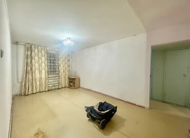 сдаю времянку ак орго: 3 комнаты, 59 м², 104 серия, 1 этаж — 1