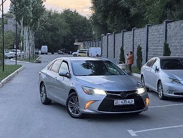Toyota Camry: 2017 г., 2.5 л, Автомат, Бензин, Седан