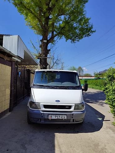 Ford Transit: 2006 г., 2 л, Механика, Дизель, Фургон