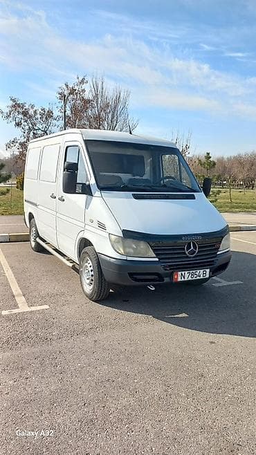 сколько стоит скутер 50 кубов: Легкий грузовик, Mercedes-Benz — 1