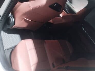 Транспорт: Свежий Состояние как новый Год 2025 Кроссовер белого цвета в — 8