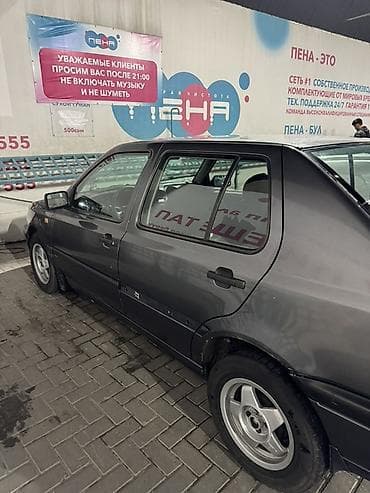 парок венто: Volkswagen Vento: 1992 г., 1.8 л, Механика, Бензин, Седан — 6