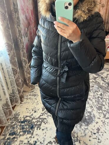 Теплая куртка размер 42-44 цена 800 отличном состоянии
