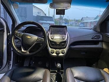 спарк spark: Chevrolet Spark: 2017 г., 1 л, Ручные, Бензин, Хэтчбэк — 7