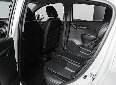 автомобиль нива: Chevrolet Spark: 2018 г., 1 л, Вариатор, Бензин, Хэтчбэк — 9