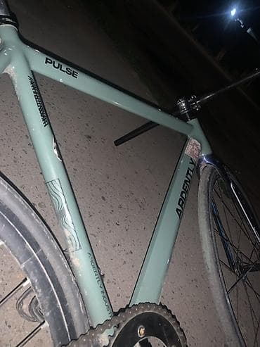 third edition solution: Шоссейный велосипед, Рама L (172 - 185 см), Б/у — 3