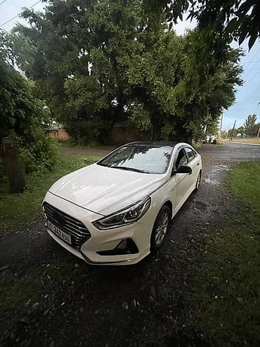 универса: Hyundai Sonata: 2018 г., 2 л, Автомат, Газ, Седан — 3