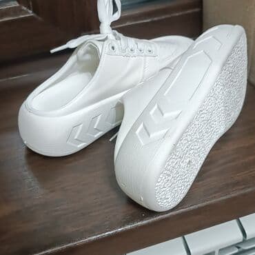 шлепка: Кроссовки -шлепки, модные, удобные, стелька с подъемом на шнуровке — 3