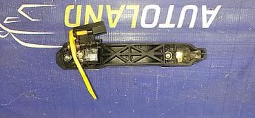 camry 2017: Передняя левая дверная ручка Дверная ручка Toyota — 2