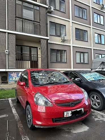 magi: Honda Fit: 2002 г., 1.3 л, Автомат, Бензин, Хэтчбэк — 2