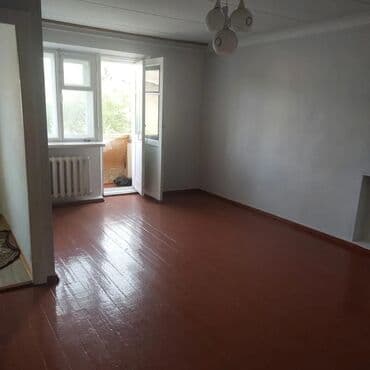 барачные дома: 1 комната, 30 м², 104 серия, 3 этаж, Косметический ремонт — 5