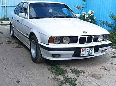 BMW 5 series: 1991 г., 2 л, Механика, Седан — 1