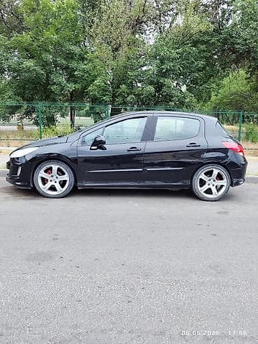 св: Peugeot 308: 2008 г., 1.8 л, Автомат, Бензин, Хэтчбэк — 3
