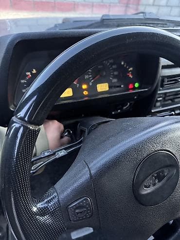 лед освещение: ВАЗ (ЛАДА) 4x4 Нива: 2017 г., 1.7 л, Внедорожник — 5