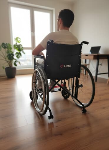 функциональная кровать для лежачих больных: Инвалидная коляска Армед (бренд «АРМЕД» на спинке). Новая — 1