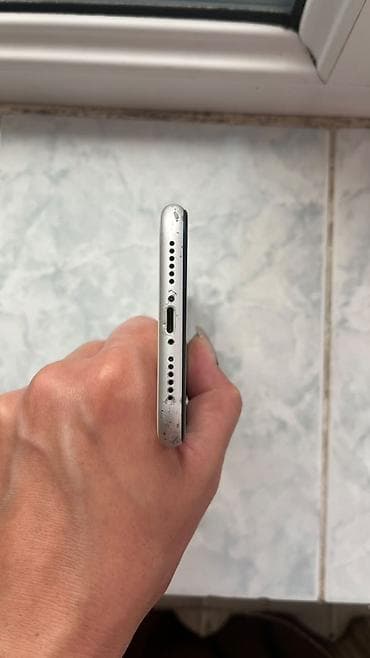 iphone r: IPhone Xr, Б/у, 64 ГБ, Белый — 5