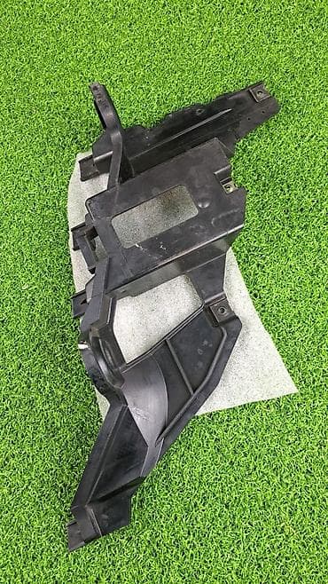 eagle eyes: Кронштейн крепления фары левый BMW X5 E53 2001. OEM:. Кронштейн — 2