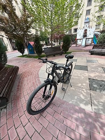 tesla model 3: Горный велосипед, Laux, Рама M (156 - 178 см), Алюминий, Б/у — 1