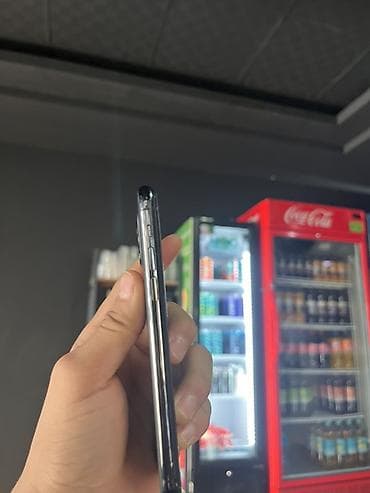 phone 6: IPhone 11 Pro, Matte Midnight Green — 5