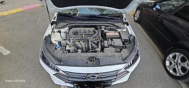 Hyundai Avante: 2019 г., 1.6 л, Бензин, Седан