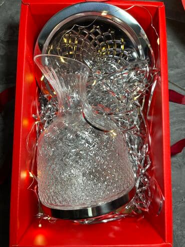 из серебра: Графин 360 в подарочной 3д коробке • Коробка с большим бантом • — 5