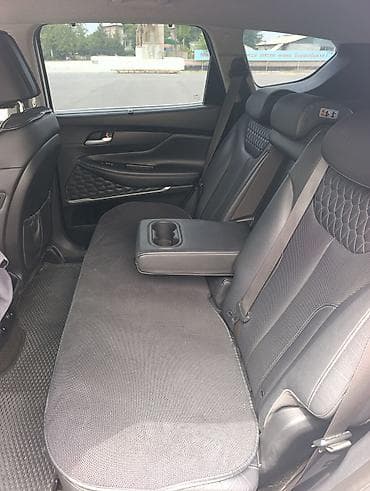 купить старекс хендай: Hyundai Santa Fe: 2019 г., 0.2 л, Автомат, Кроссовер — 3