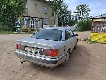 Продажа авто: Audi 100: 1991 г., Механика, Седан — 7