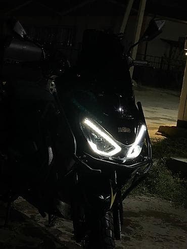 Макси-скутер 150 куб. см, Бензин, Б/у