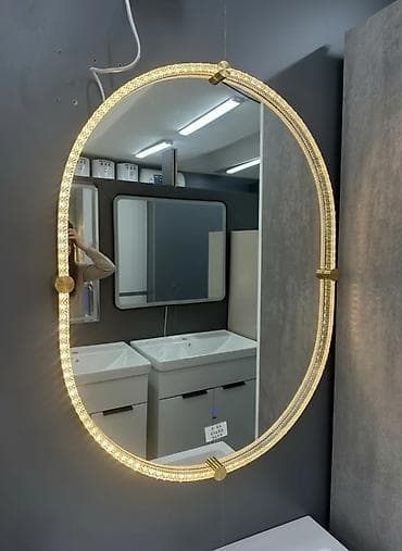 Декор и интерьер: Овальное настенное зеркало с интегрированной LED-подсветкой по — 1