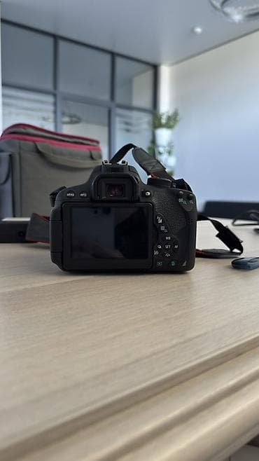 microsoft hp: Зеркальная камера Canon EOS 700D c объективом Canon EF-S 18–55mm IS — 2