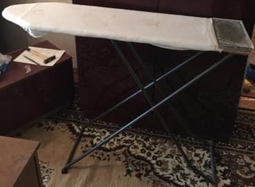 утюг новый: Гладильная доска, Б/у, Платная доставка — 1