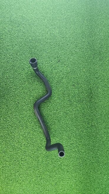 блок предохранителей: Патрубок Е39 2000г 6421 8 378 368 В отличном состоянии, очень — 4