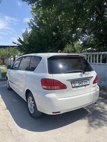 windom 2003: Toyota Ipsum: 2002 г., 2.4 л, Автомат, Бензин, Минивэн — 3