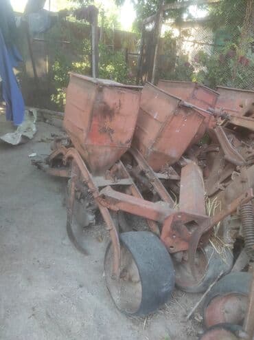 Сошники на кукурузную сеялку 8штук
желательно пишите at lalafo.kg Сошники на кукурузную сеялку 8штук
желательно пишите