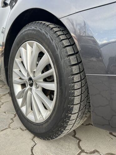 япошки авто: Kia K7: 2019 г., Седан — 7